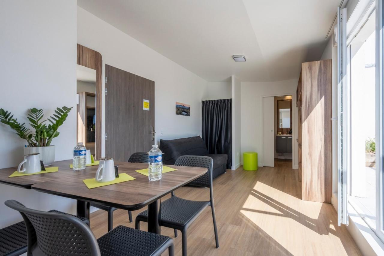 Athome Residence Et Spa La Rochelle  Exterior photo